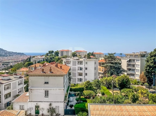 3-Bedroom apartment in the heart of Cimiez