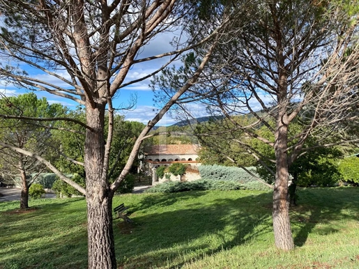 Sole Agent - Stunning stone property close to Grasse