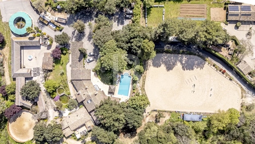 Equestrian property close to amenities for sale in Roquefort-les-Pins