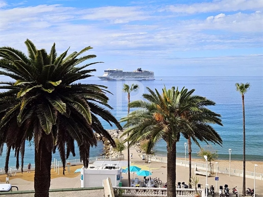 Te koop in Cannes, gerenoveerd appartement met 2 slaapkamers met uitzicht op zee
