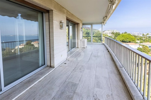 Te koop in Cannes Californië, appartement van 130m2 met panoramisch uitzicht op zee