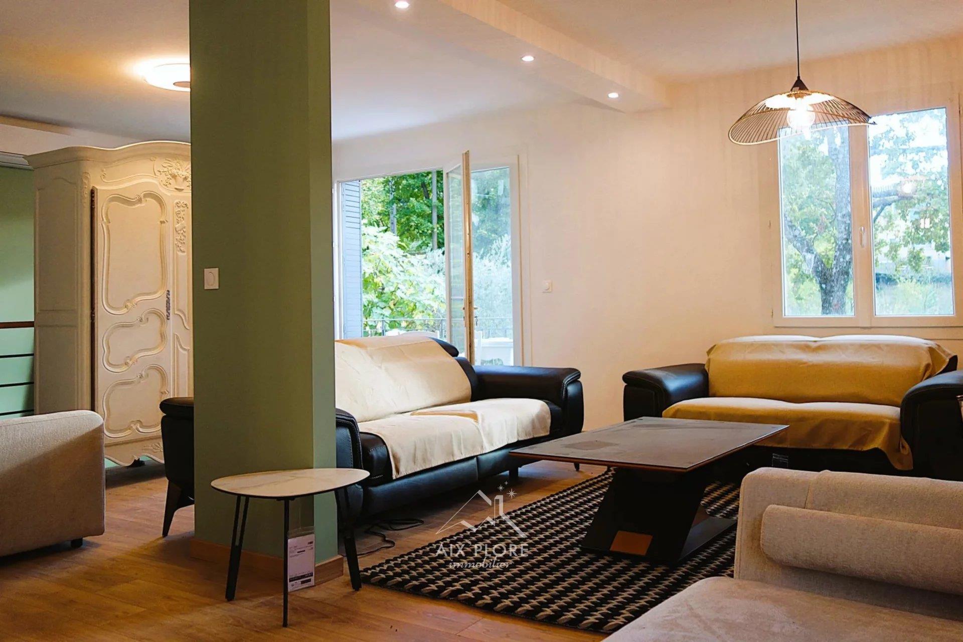 Discover a magnificent house in the heart of Provence.
