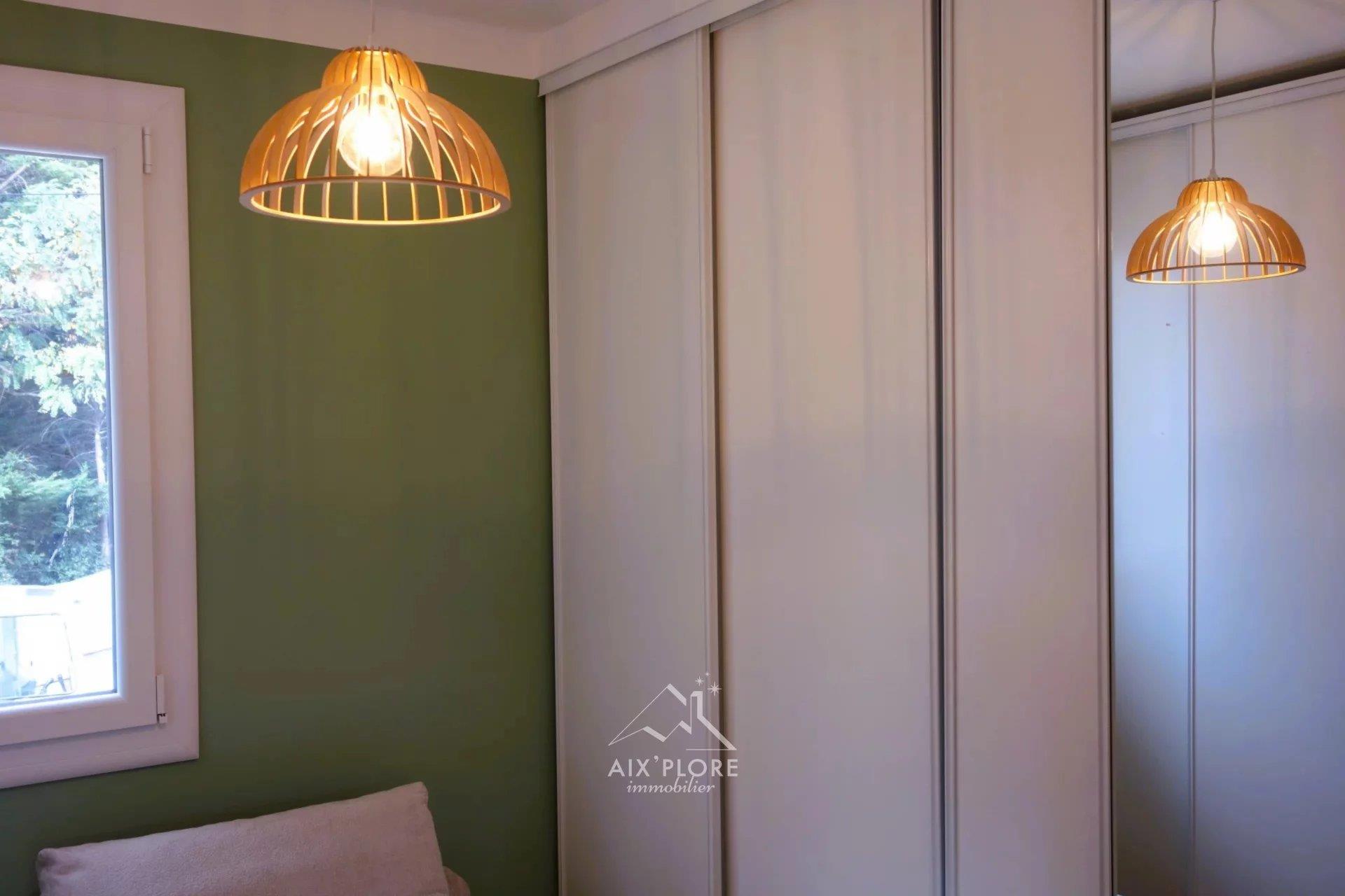Discover a magnificent house in the heart of Provence.