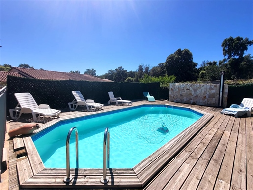 Villa avec piscine à 10mn de la Mer