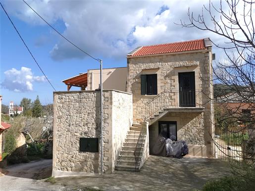 Stone house with independent apartment 