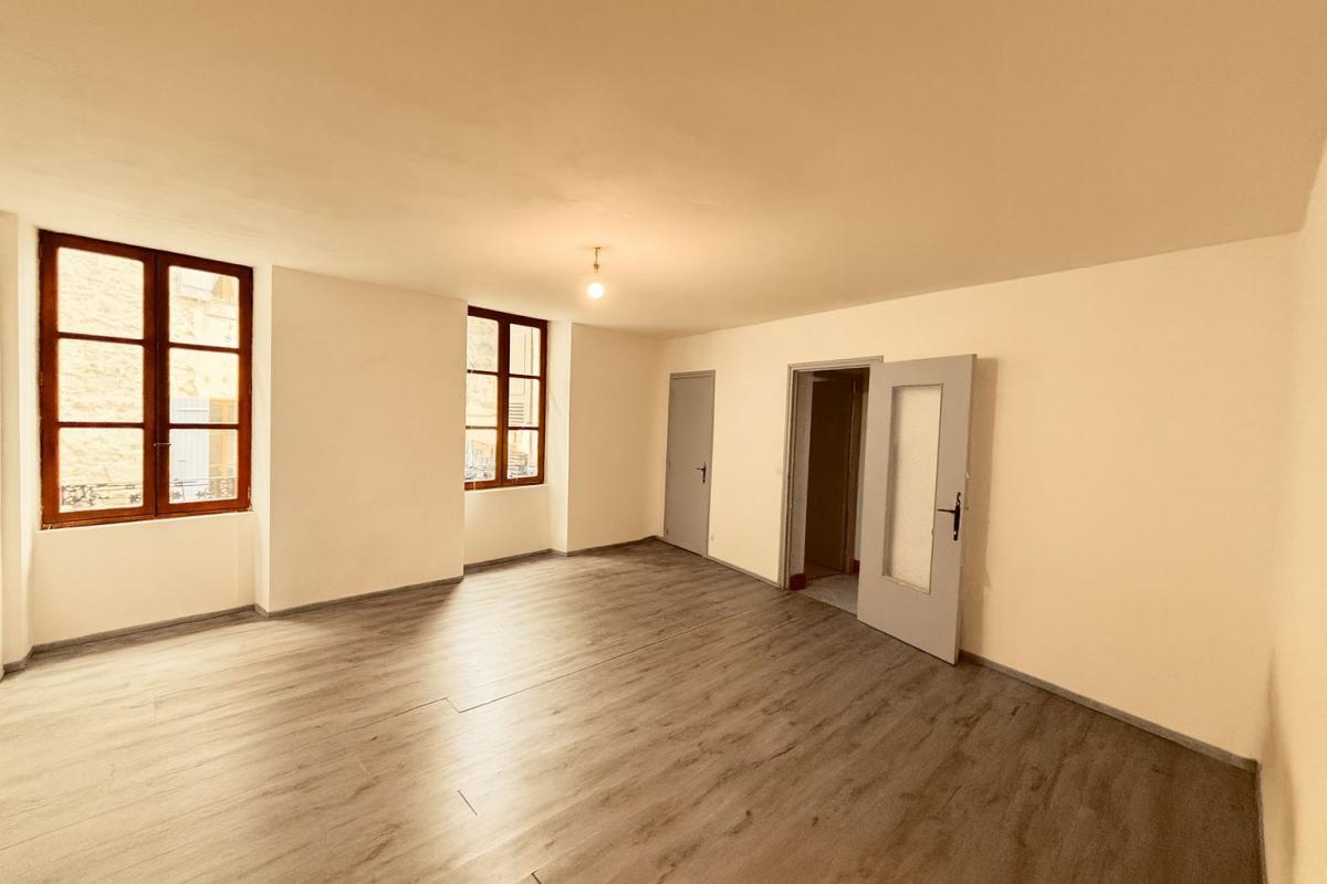 Appartement à vendre, 89m², Largentière