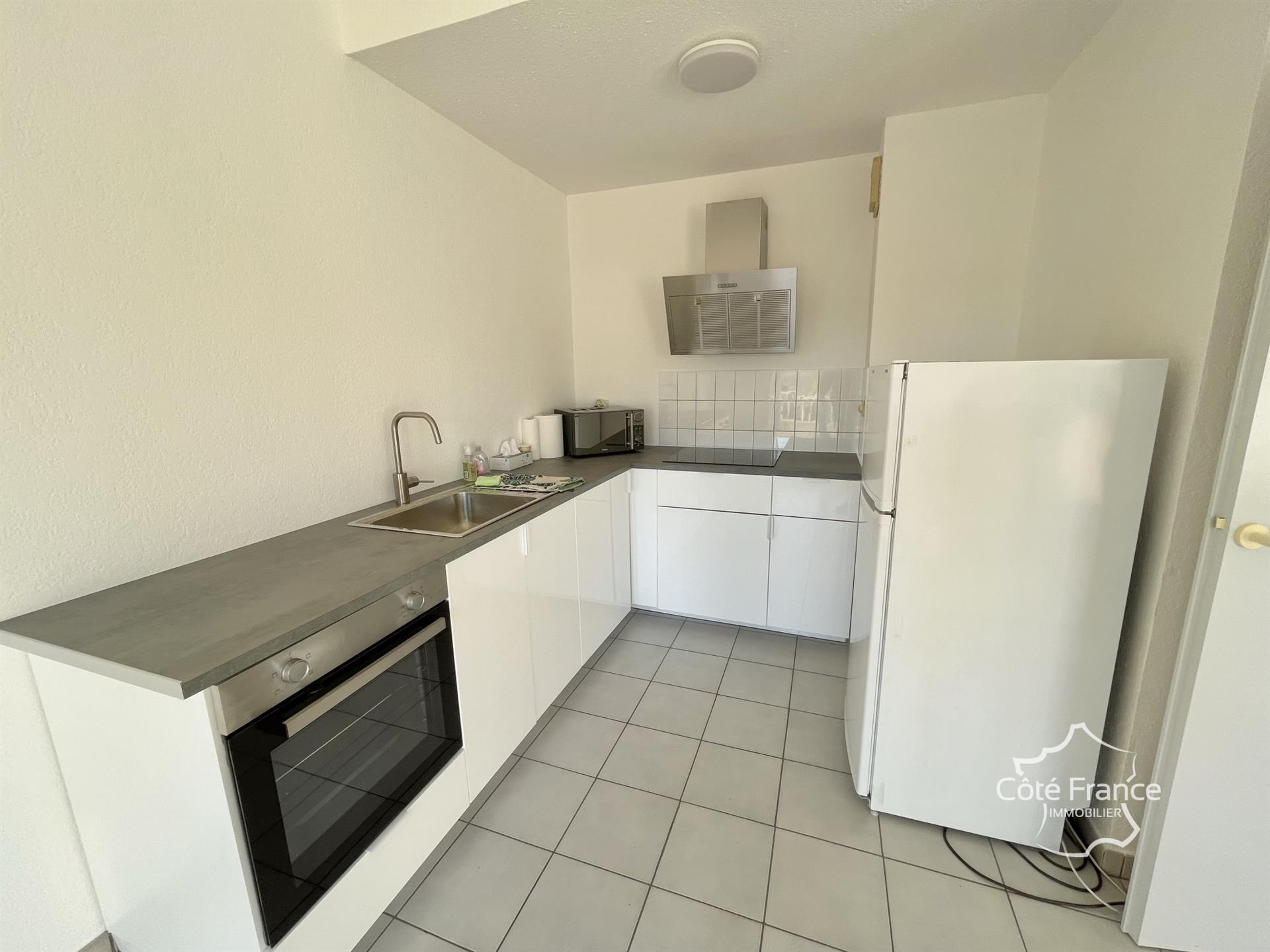 Duplex spațios cu 2 dormitoare în cartierul Saint Martin Le Cap D'Agde