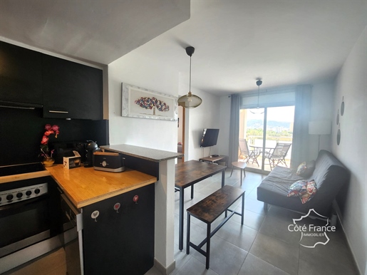 Magnifique appartement à 600m de la mer avec licence touristique