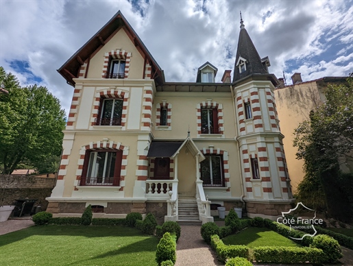 House to buy for family with children in Lamalou-Les-Bains