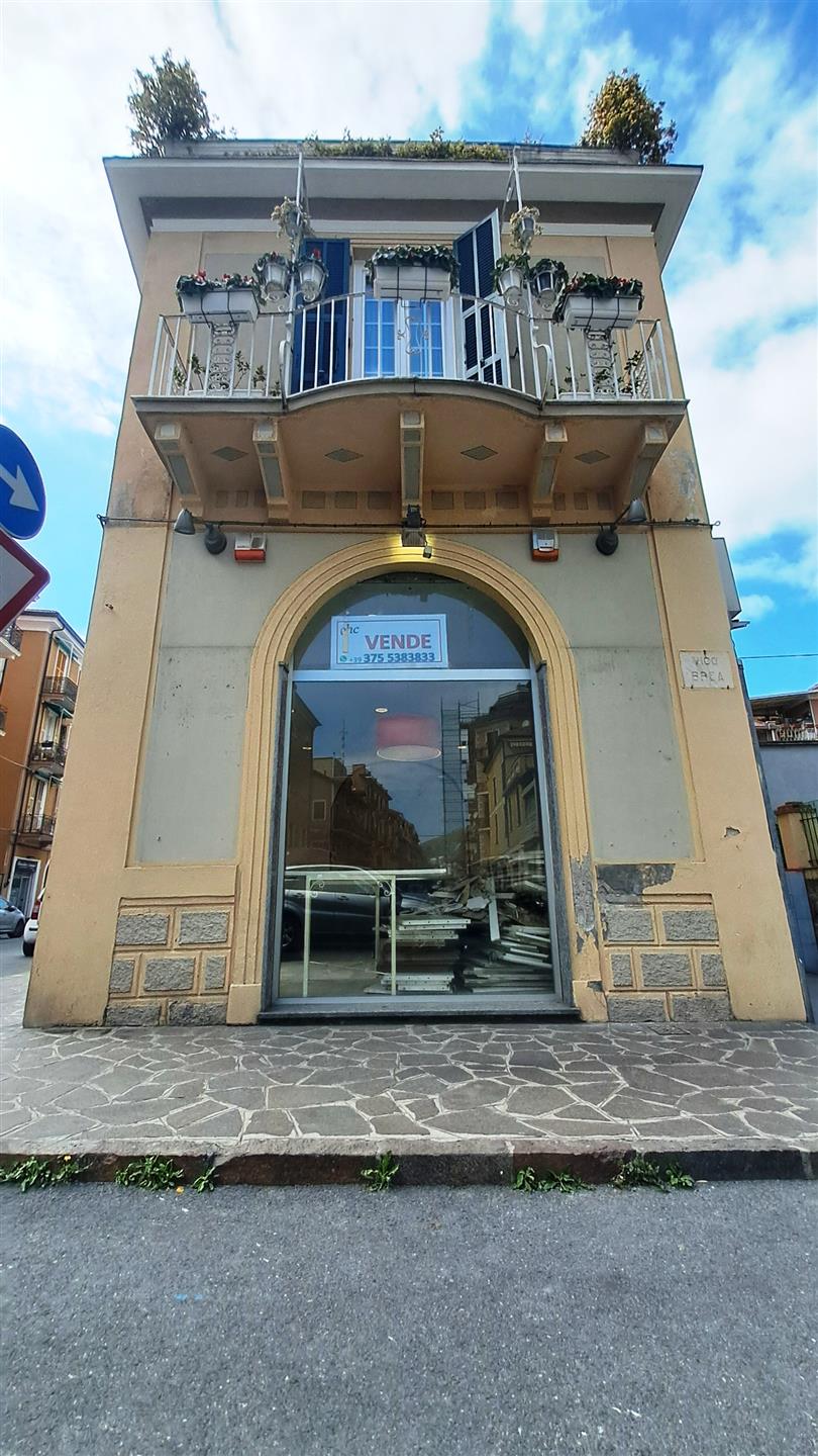 Kauppa Corso Dante - Alassio