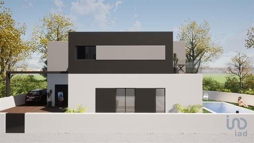 Casa / Villa T4 em Setúbal de 260,00 m²