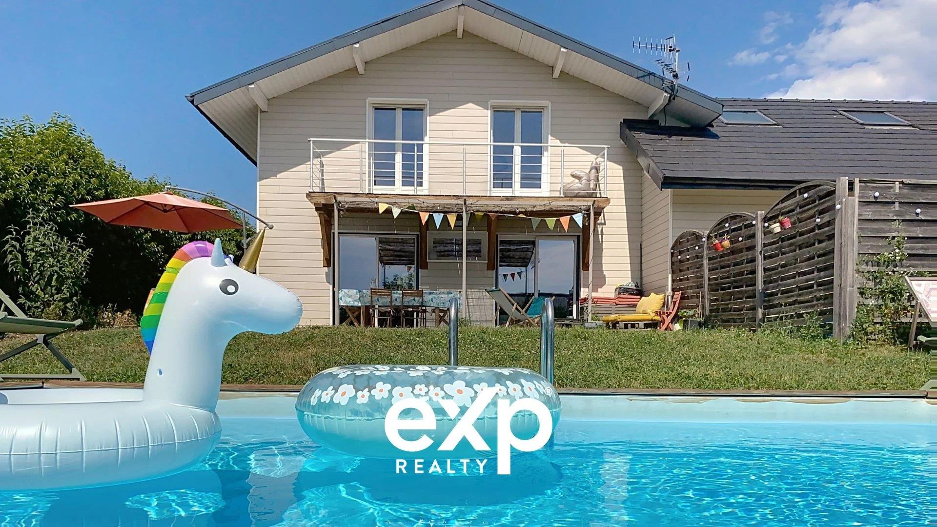 Maison familiale avec logement indépendant et piscine à Messery