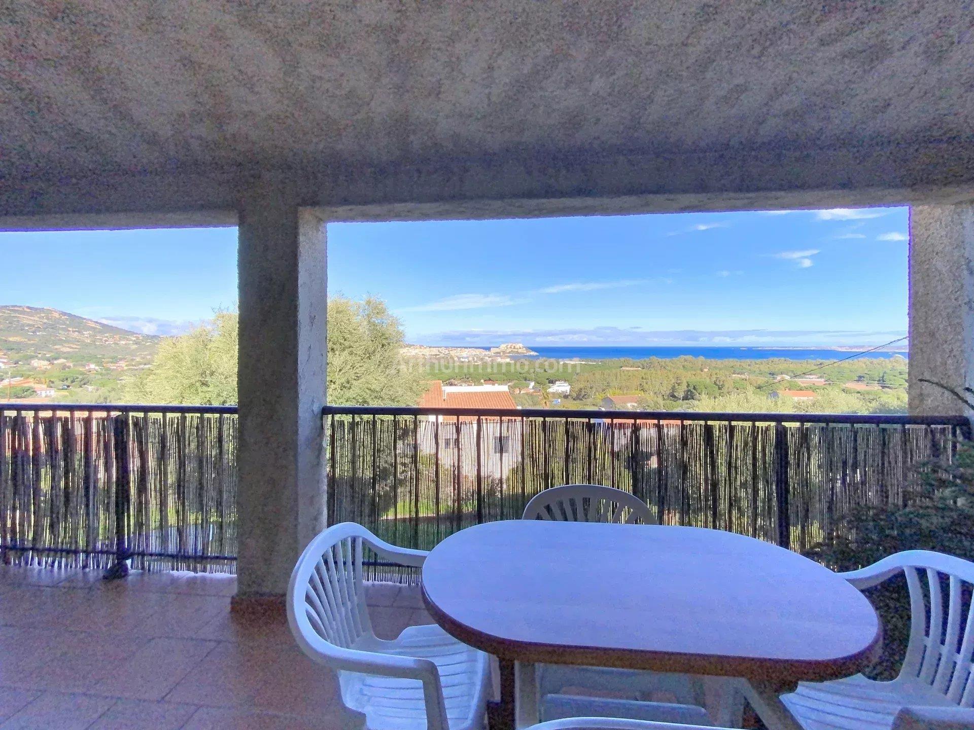 Maison à vendre, 101m², Calvi
