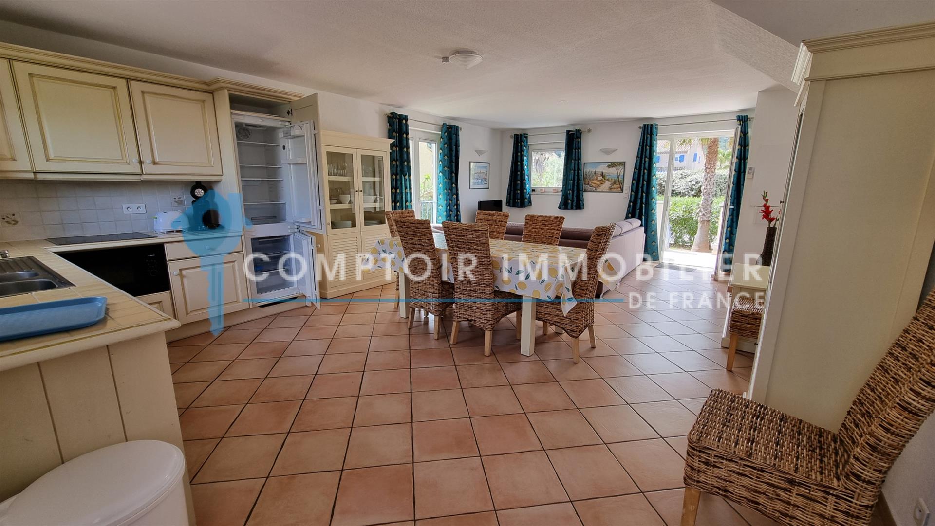 Compra: Vivenda (83550)