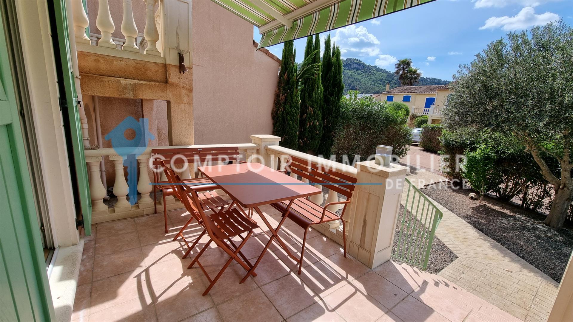 Compra: Vivenda (83550)