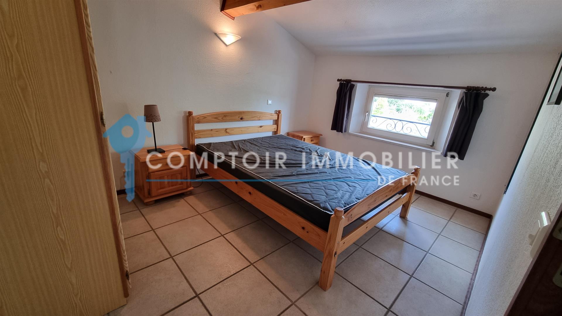 Compra: Vivenda (83550)