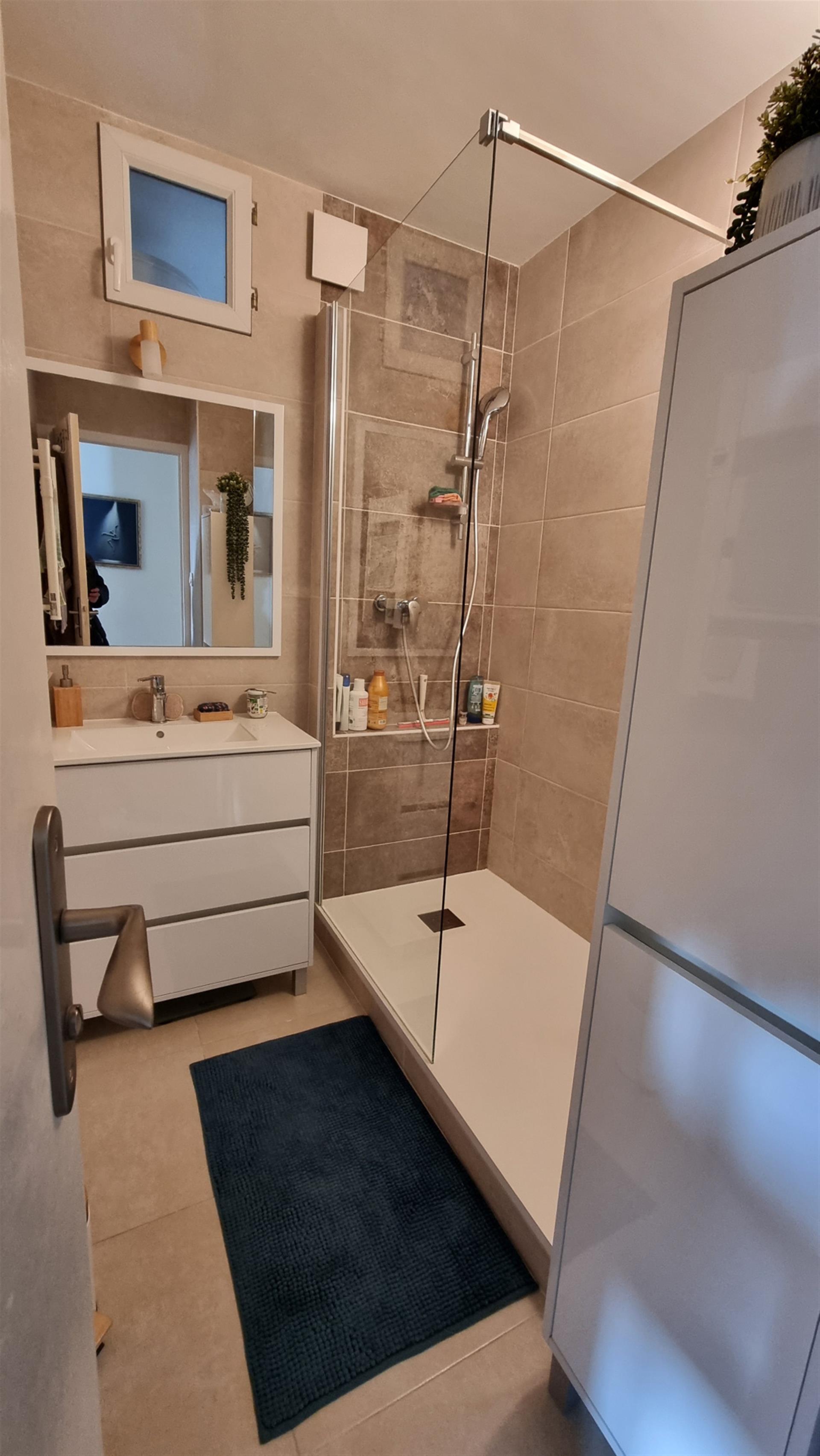 Var (83) - For sale - Draguignan - Charming apartment with 2 bedrooms close to all amenities