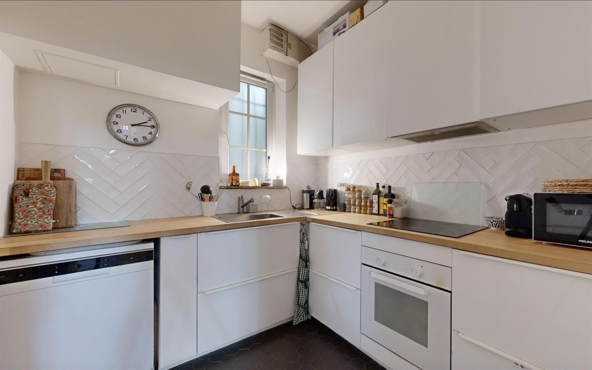 Beach and shops of Saint-Charles on foot - Apartment with terrace