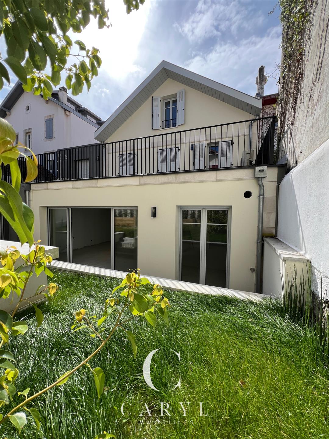 Luxury apartment with terrace and garden - Biarritz Centre