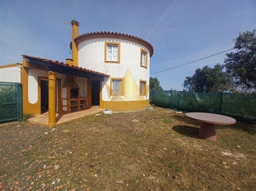 Farm with 2 Bedroom Mill and 3.5ha Land for Sale in Almoster, Santarém