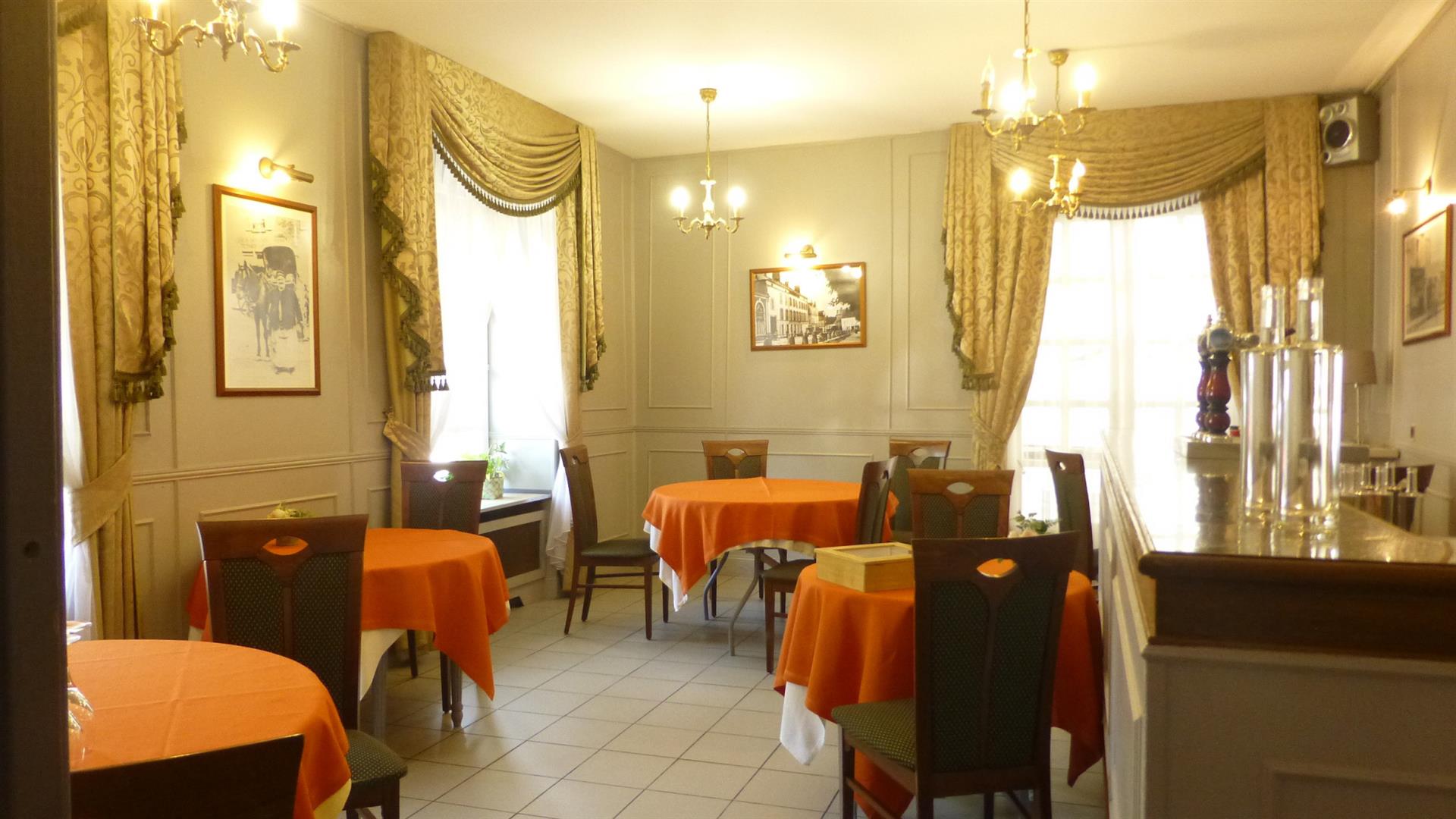 Grand Hotel-Restaurant a centre would