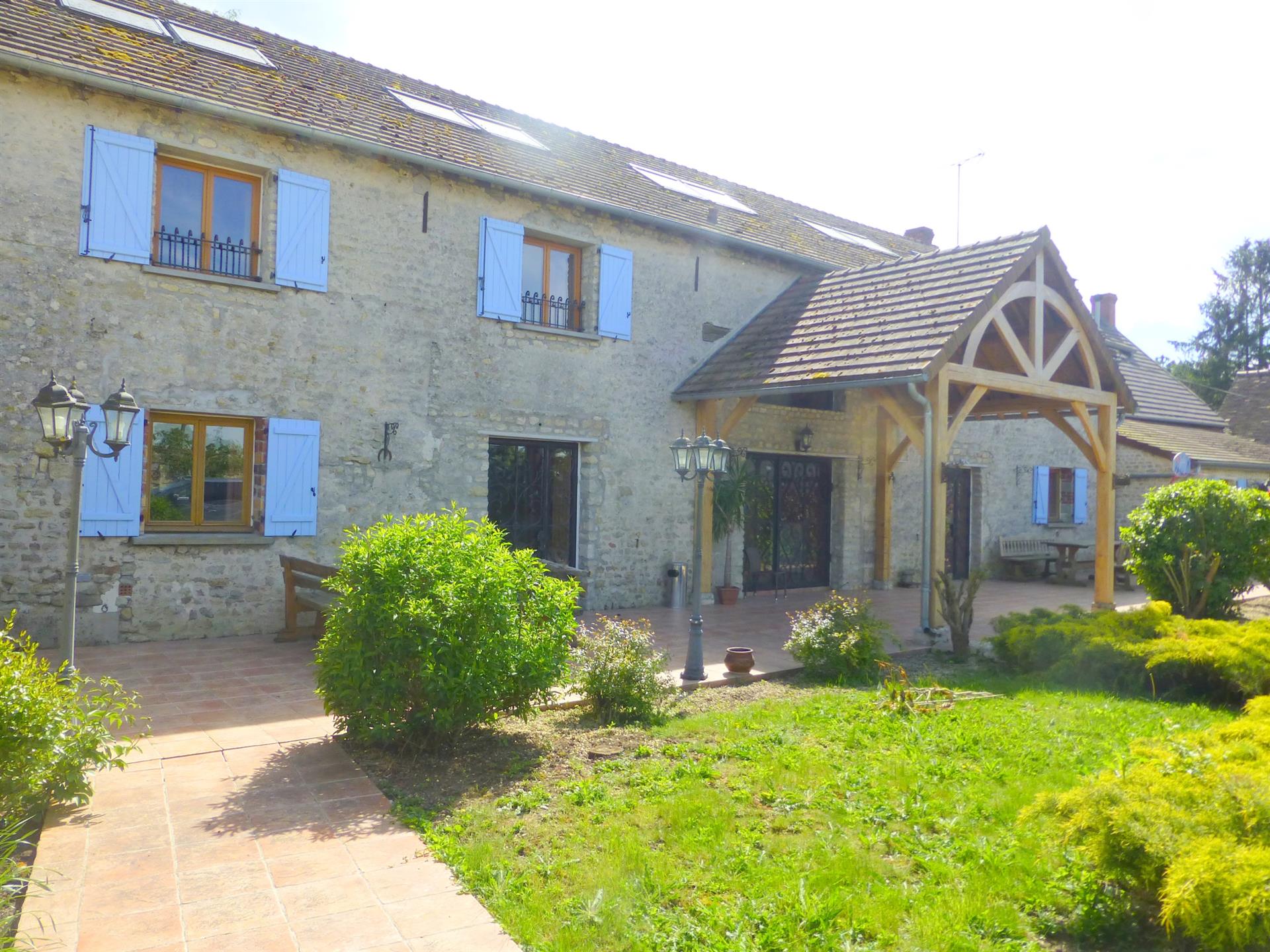 House 5 minutes from Pithiviers