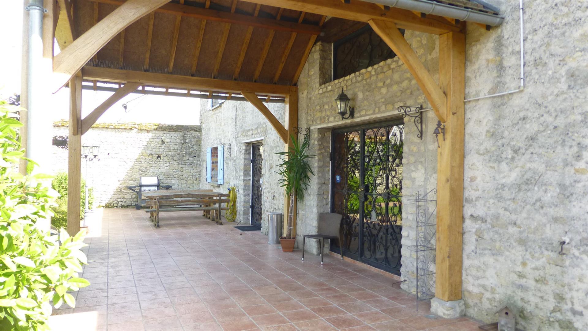 House 5 minutes from Pithiviers