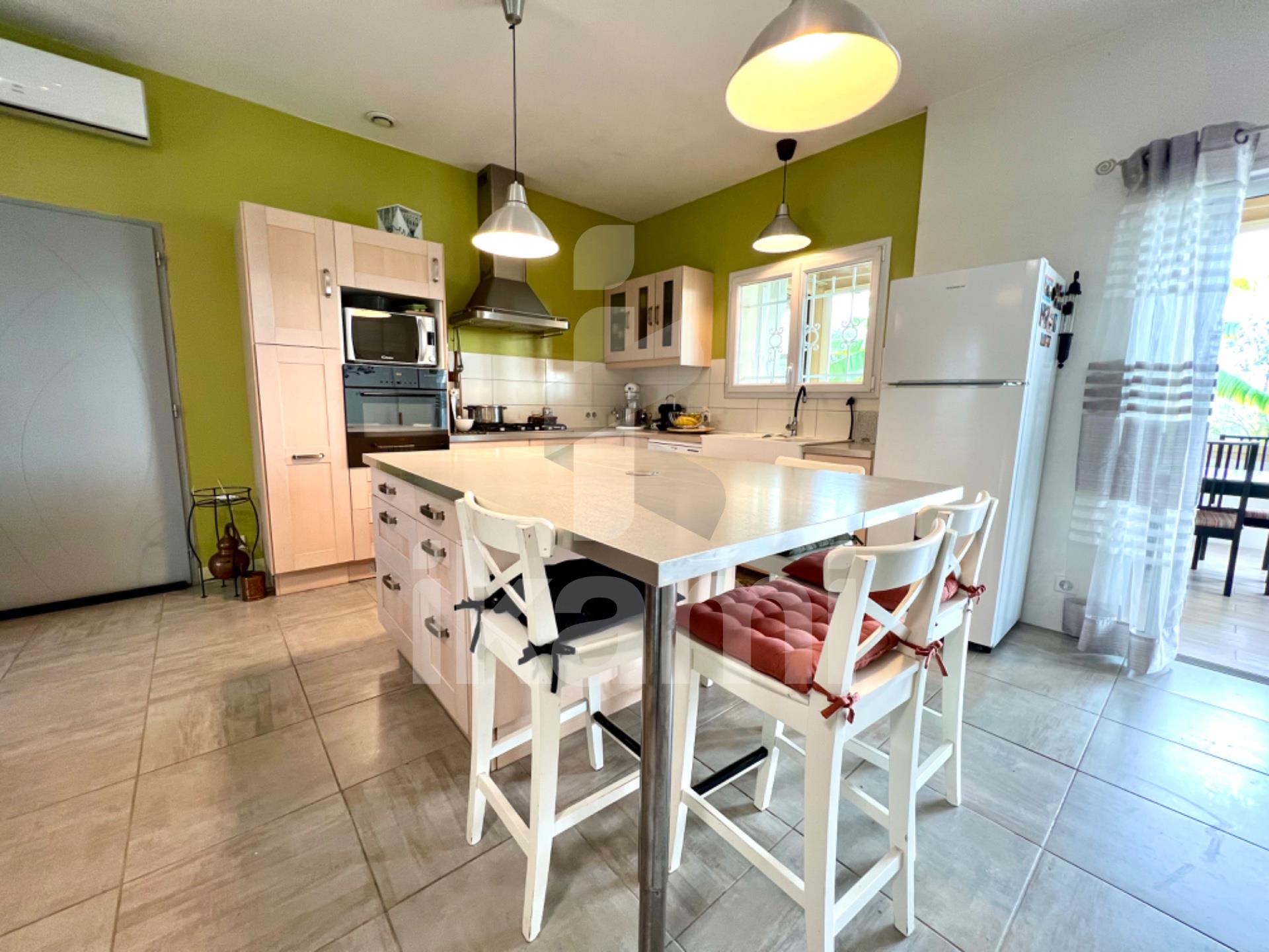 Purchase: House (24680)