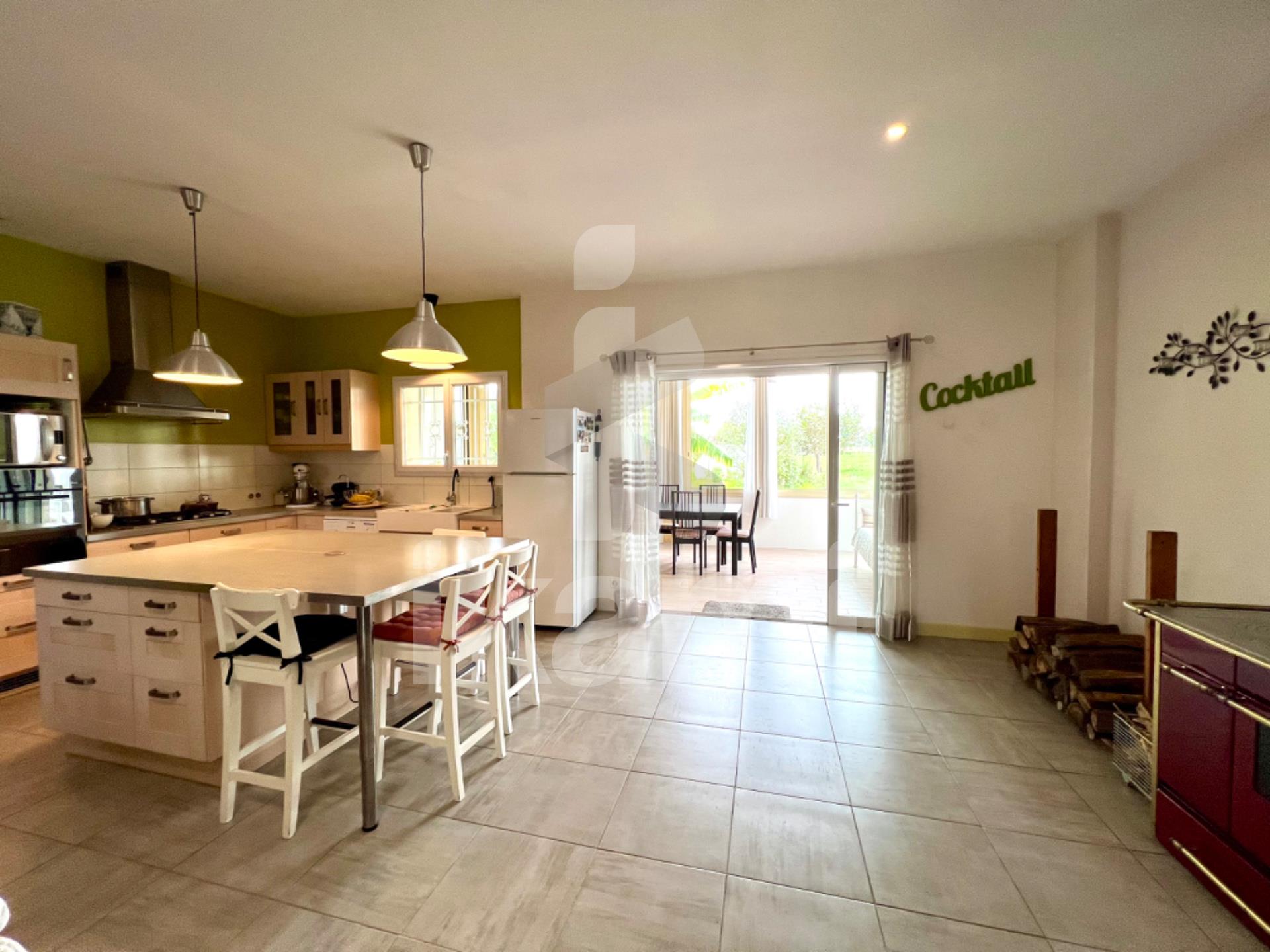 Purchase: House (24680)
