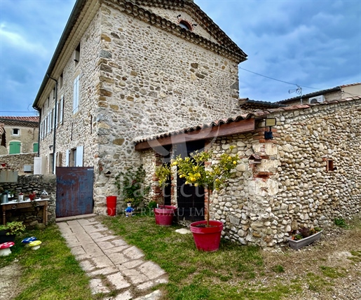 Drôme Provençale - Prachtige gerenoveerde boerderij op 205M2 - Zwembad bijgebouwen