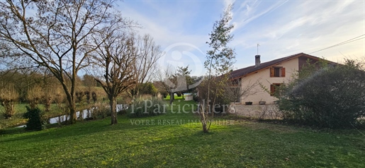 Haus: Wunderschönes Anwesen 400 m2 mit Gîte und Swimmingpool, 13000 m2 Grundstück