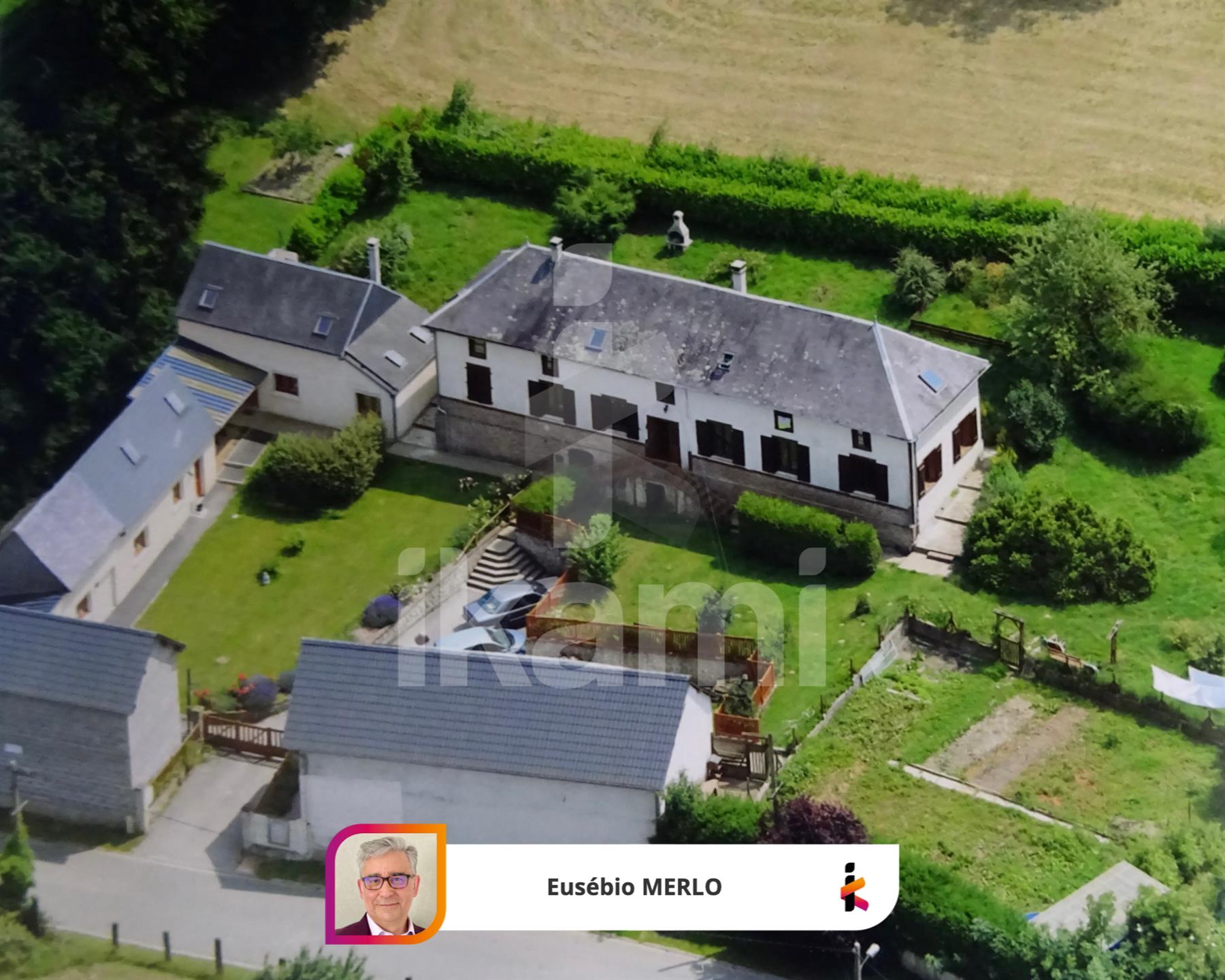 Houses, 7 properties, 21 rooms, 550m2 on land 2600 m2