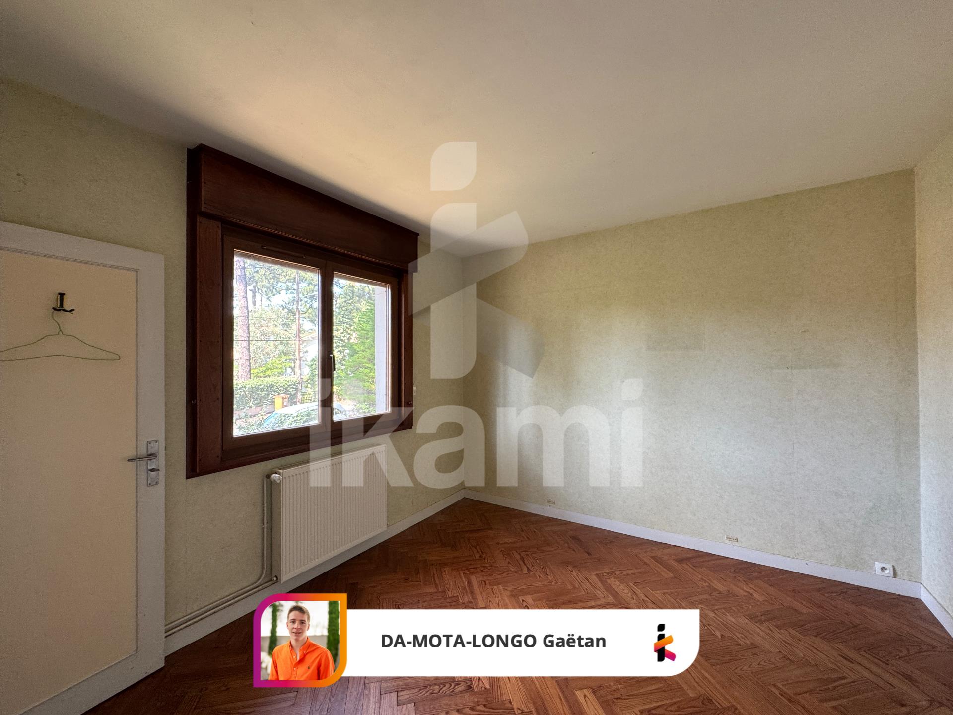 Compra: Vivenda (33120)