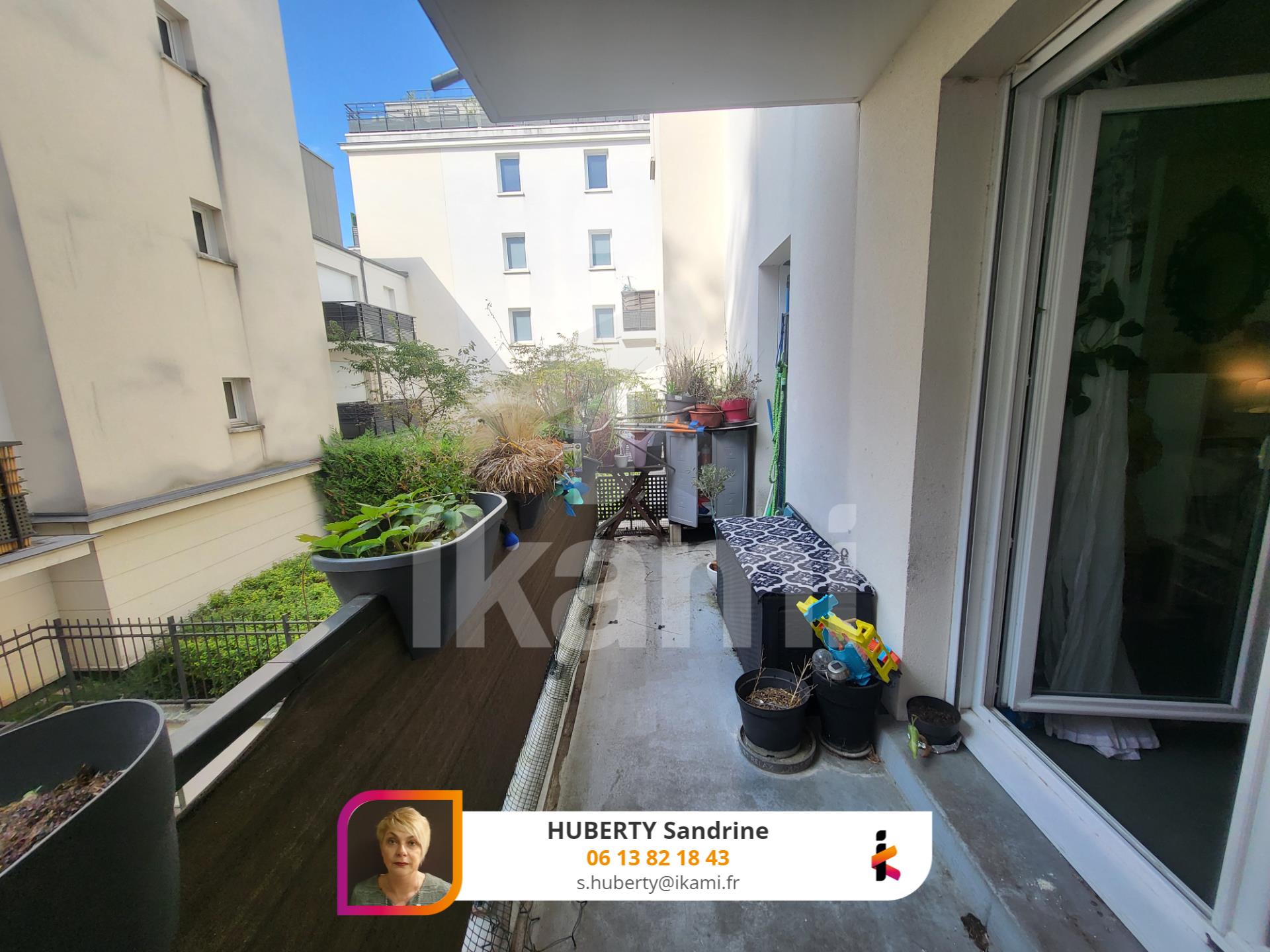 Apartament în Rosny-Sous-Bois cu Sandrine Huberty
