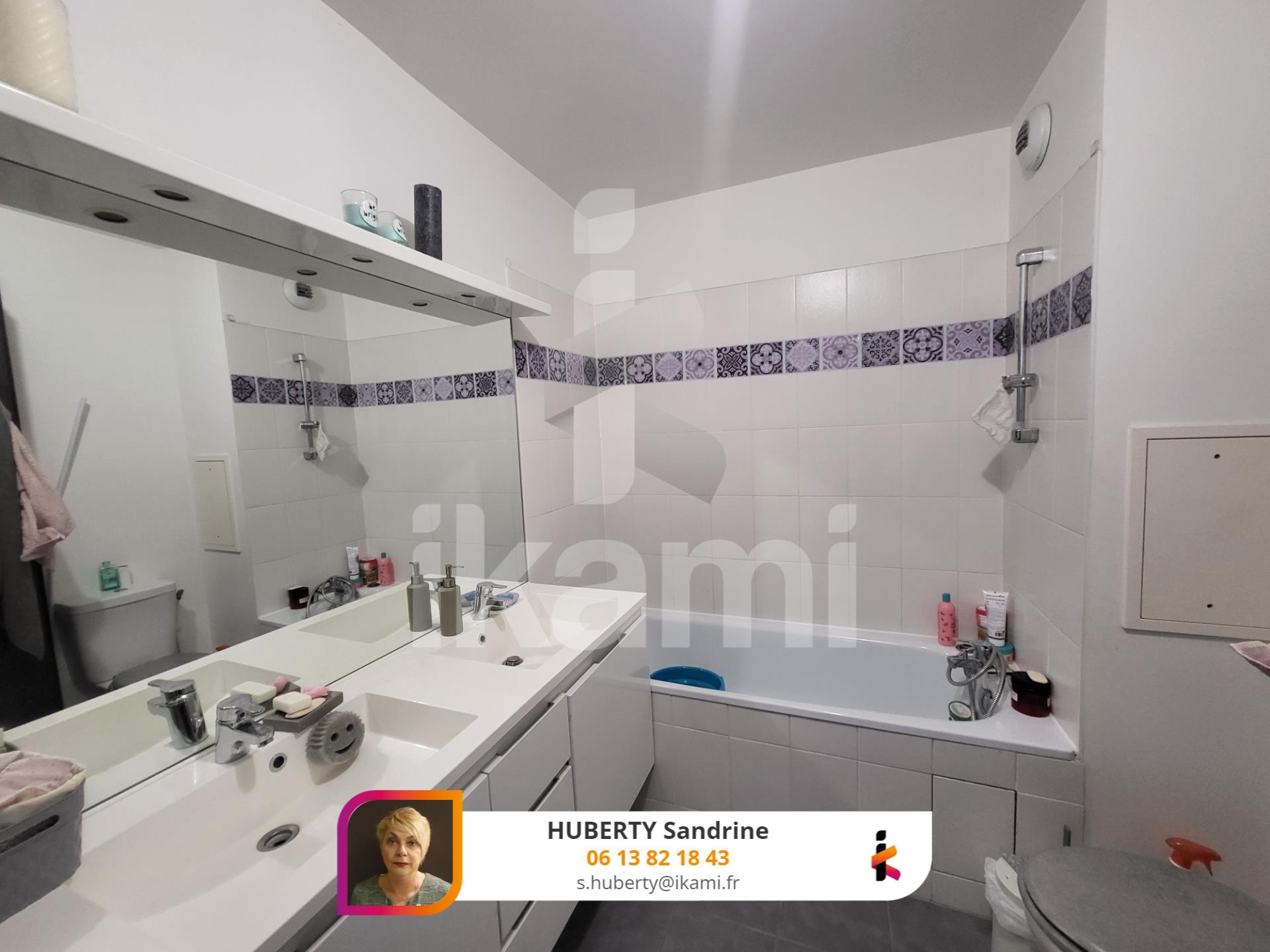 Apartament în Rosny-Sous-Bois cu Sandrine Huberty