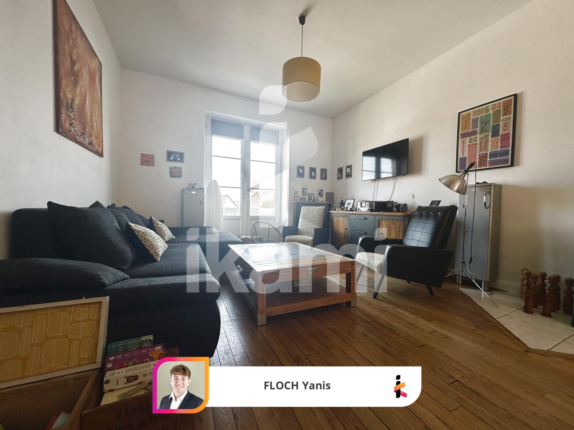 Charming house from the 30s with garden, veranda and terrace a stone's throw from the train station