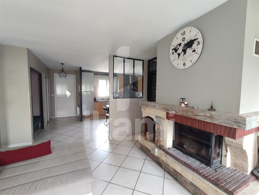 Exclusivity 6 bedroom house in Villefontaine
