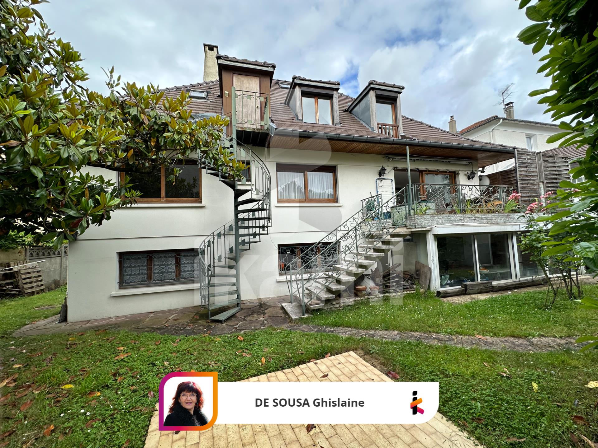 Maison 9 pièces - 233 m2 sur 2 niveaux avec sous-sol total en rez de jardin