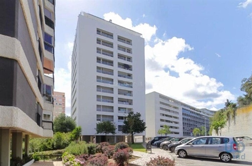 Apartamento T3 em Lisboa de 142,00 m²