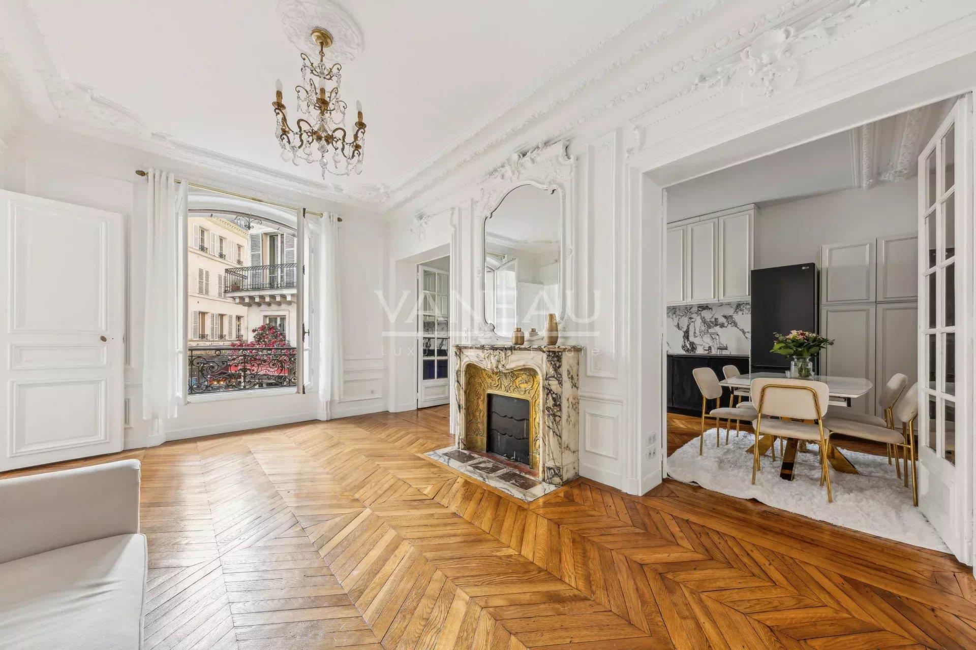 Paris VIIIe - Apartament de familie și recepție