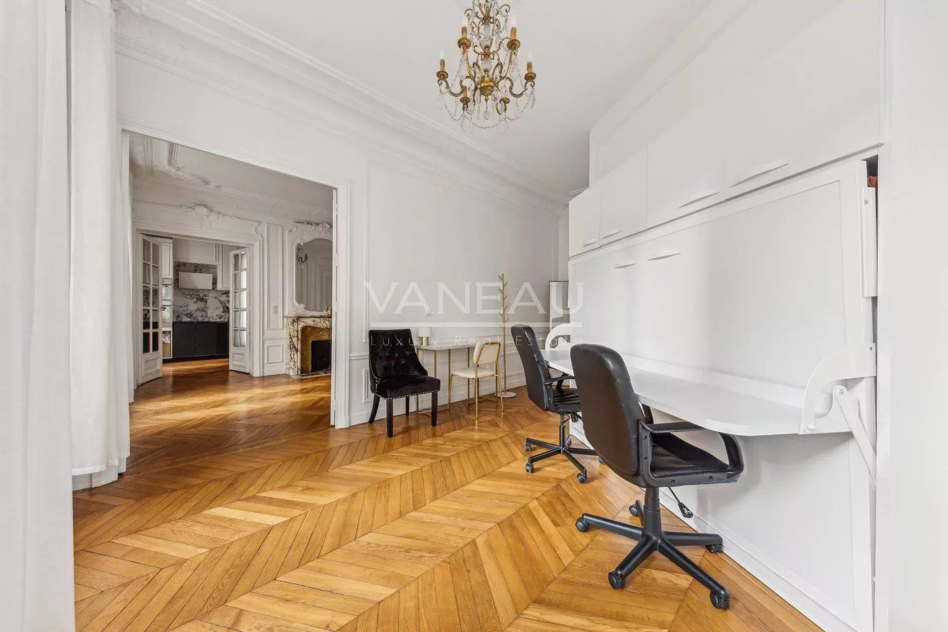 Paris VIIIe - Apartament de familie și recepție
