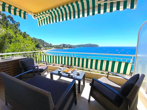 Villefranche-Sur-Mer - 1 Bedroom Apartment - Terrace & Magnificent Sea View -