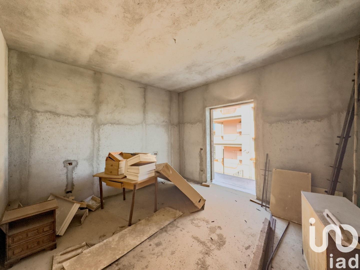 Sale Building / Building 406 m² - Joppolo