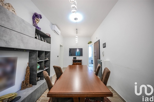 Vendita Appartamento 110 m² - 3 camere - Parma