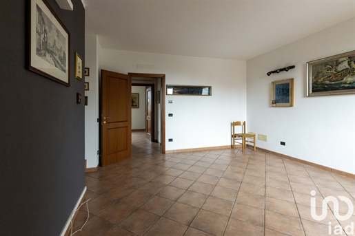 Sale Apartment 150 m² - 2 bedrooms - Ferrara
