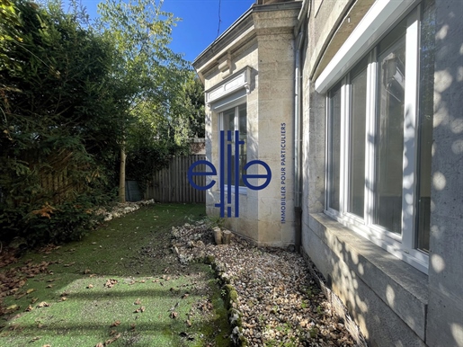 3 Bedroom Stone House with Small Garden