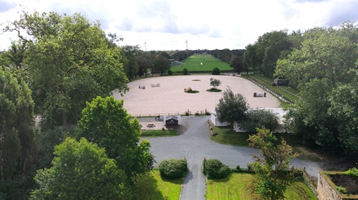 Equestrian park on 7 ha - Manche sector (50)
