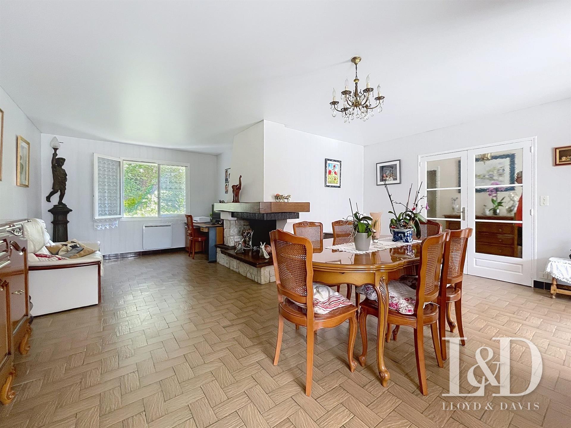 Meschers sur Gironde: House 172 m², 4 bedrooms and swimming pool