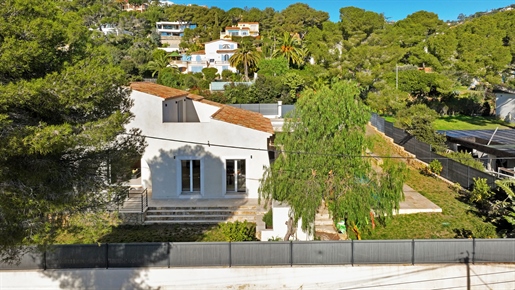 Superbe Villa quartier San Peire avec vue mer