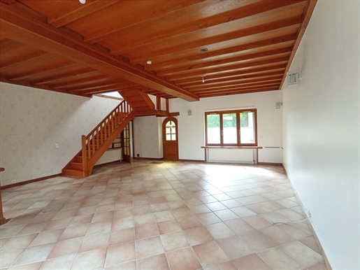 Maison De Caractère Avec Dépendance - 224M2 - Sens 89